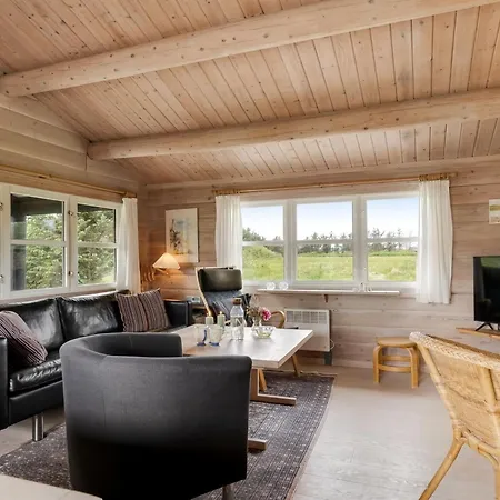 Tera - 600m From The Sea By Interhome *
